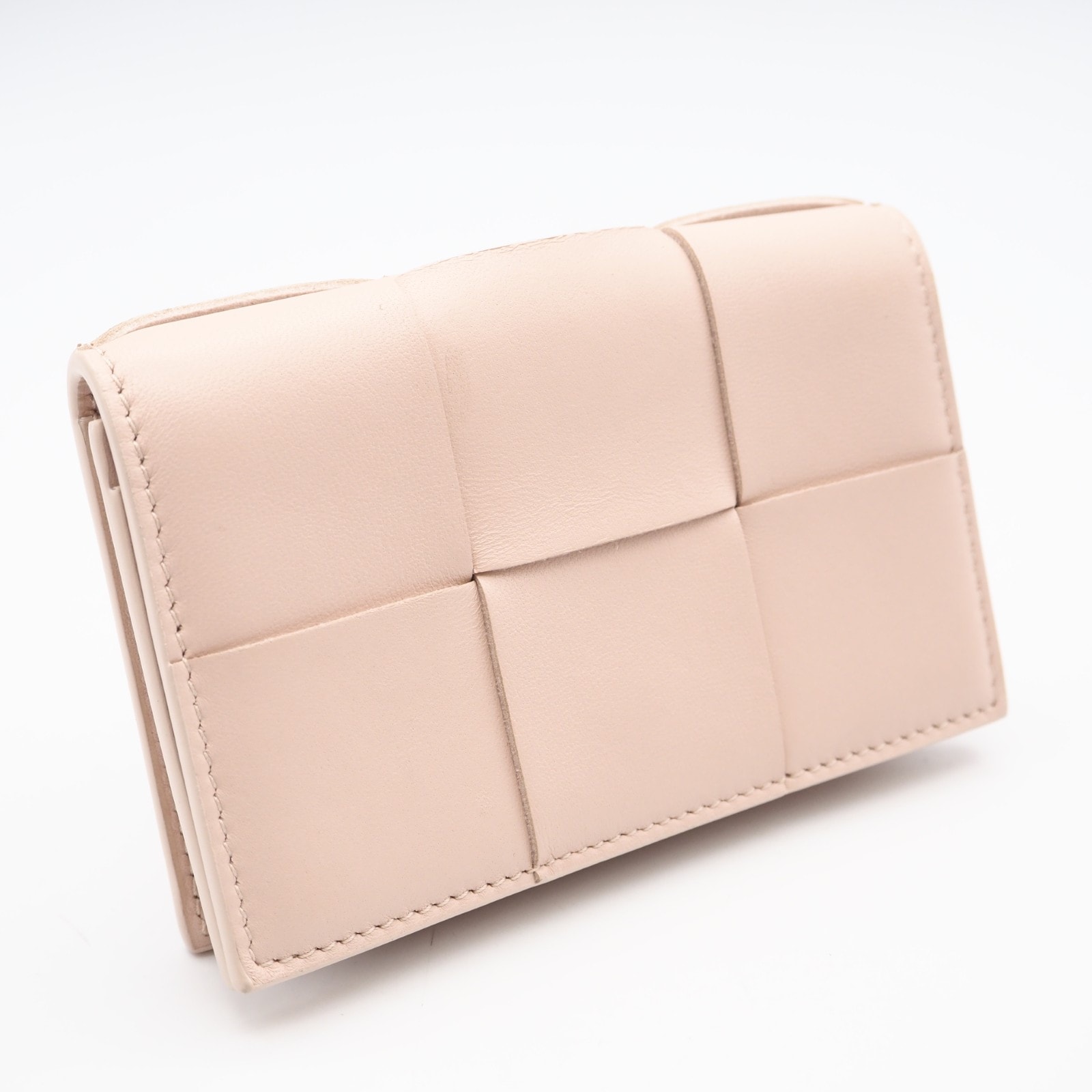 美品 BOTTEGAVENETA ボッテガヴェネタ イントレチャート 大 カードケース 651396 カードケース ピンク ラムスキン レディース