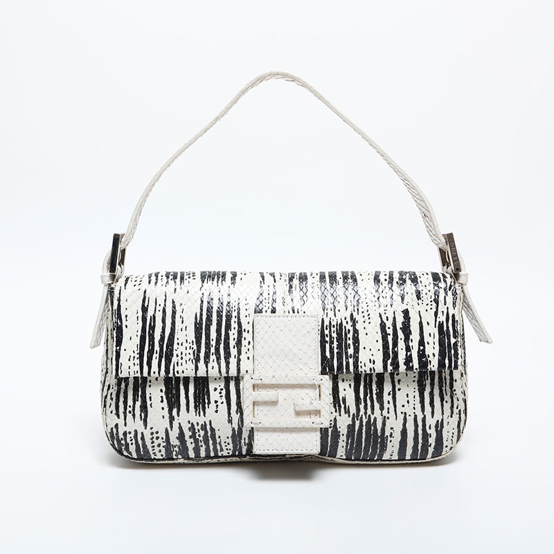 フェンディ FENDI パイソン マンマバケット ショルダーバッグ【中古】