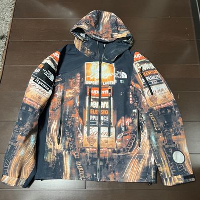 Supreme x The North Face Taped Seam Shell Jacket "Times square" NP52207I x NF0A82RK