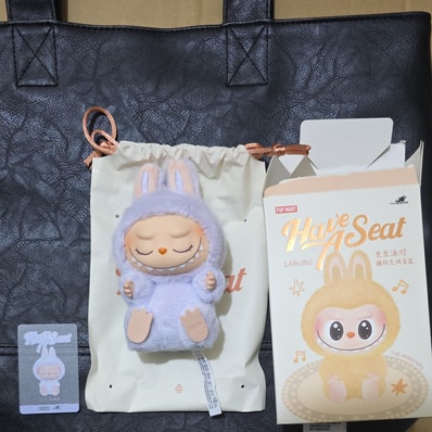 POP MART THE MONSTERS (LABUBU) Have a Seat Plush Series ZIZI