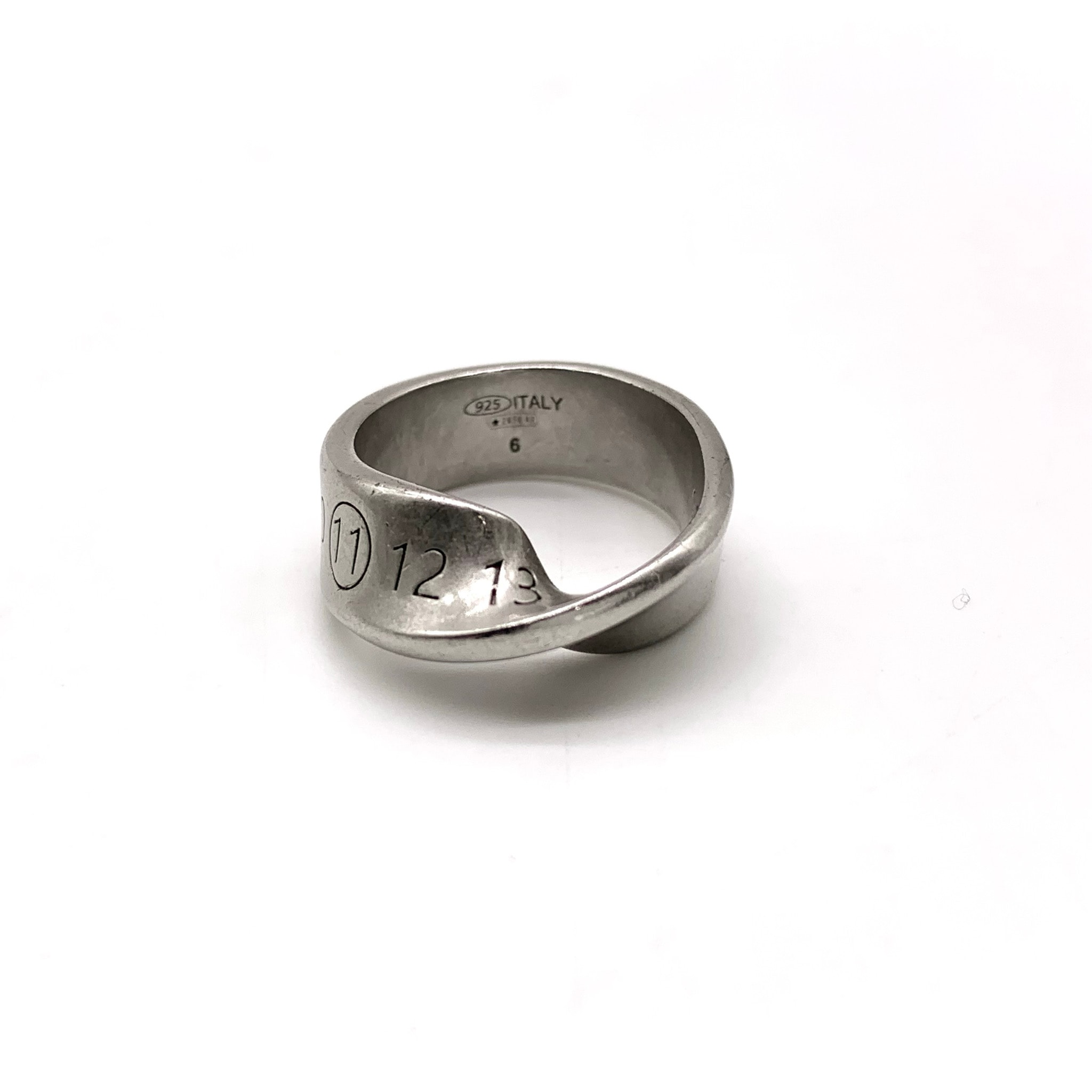 Maison Margiela Twist Number Ring "Silver"