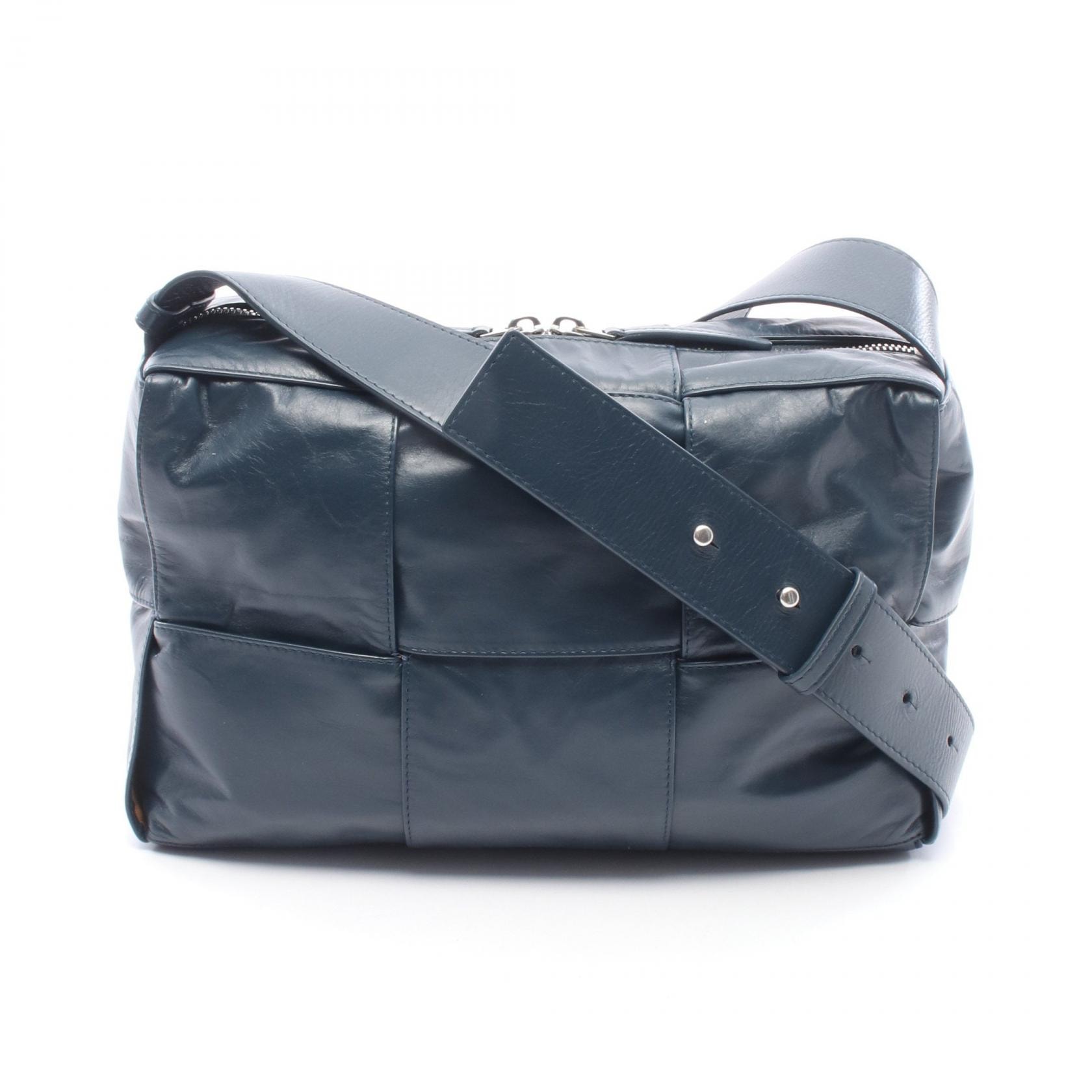 ボッテガヴェネタ BOTTEGA VENETA アルコ カメラバッグ ショルダーバッグ バッグ レザー メンズ ネイビー系 【中古】