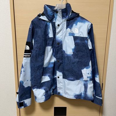 Supreme x The North Face Bleached Denim Print Mountain Jacket "Indigo"