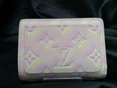 Louis Vuitton Clea Wallet Monogram Amplant "Light Pink"