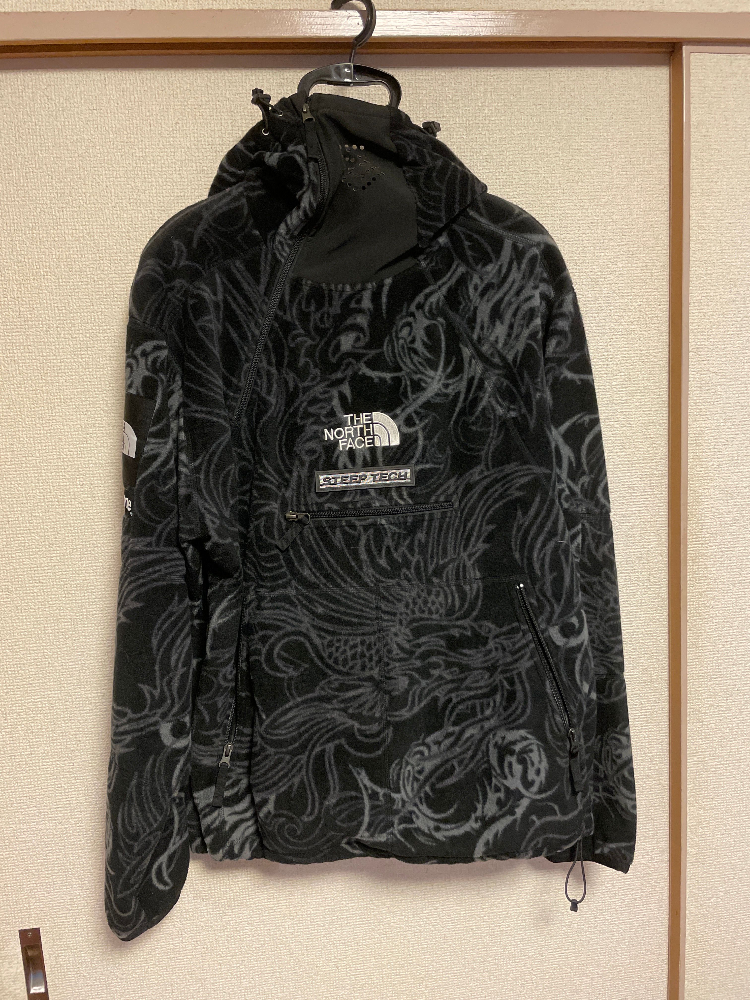Supreme x The North Face Steep Tech Fleece Pullover "Black Dragon"