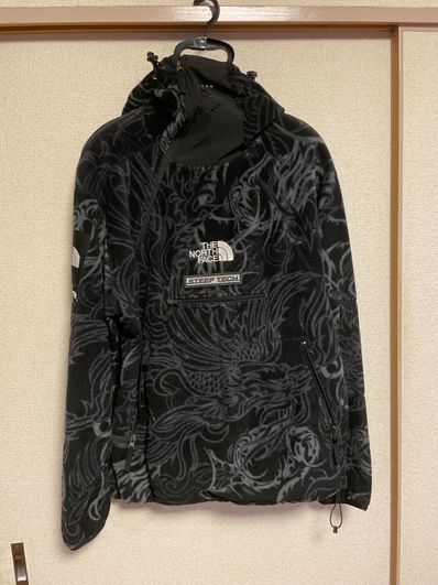 Supreme x The North Face Steep Tech Fleece Pullover "Black Dragon"