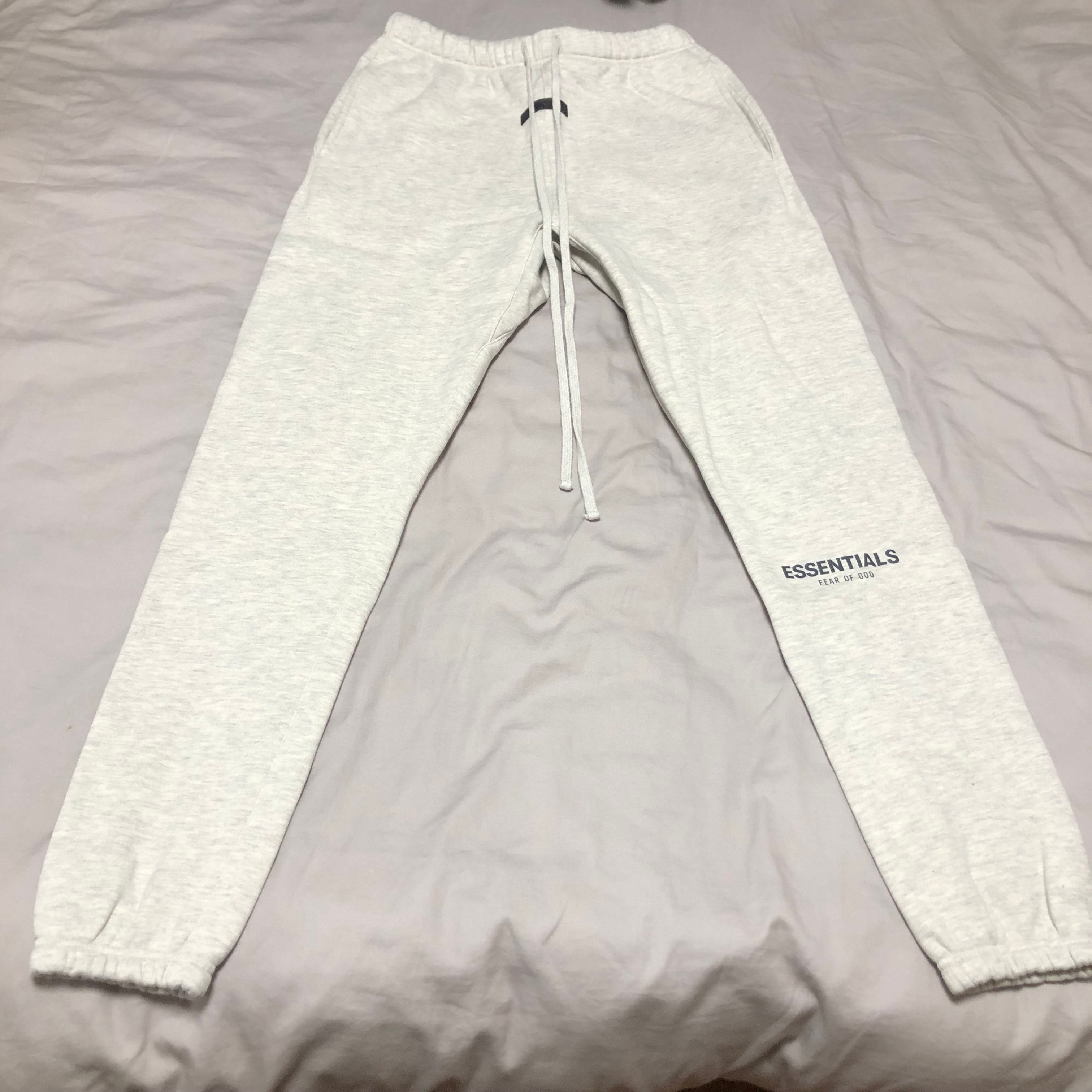 FEAR OF GOD ESSENTIALS SWEATPANT "Light Heather Oatmeal"