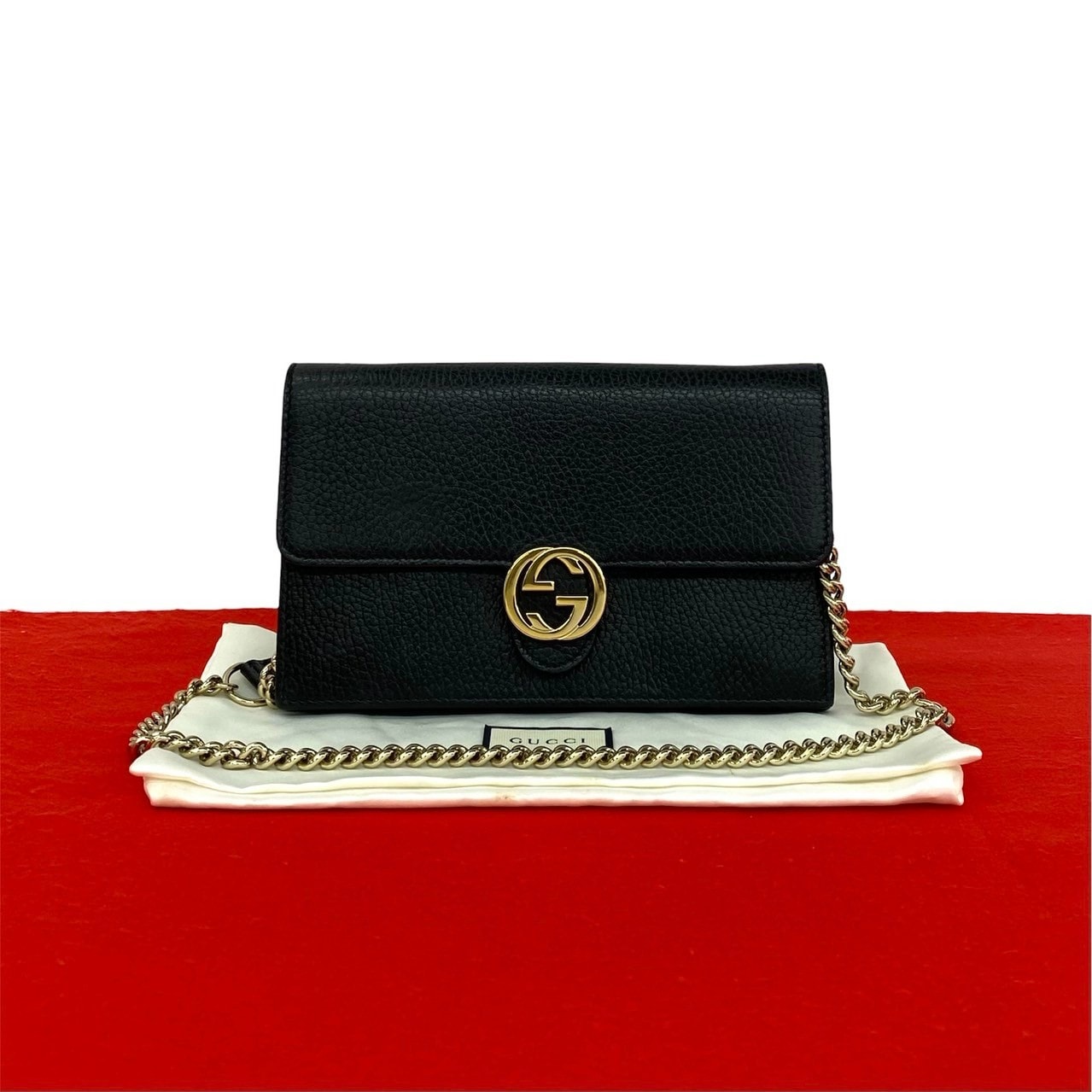 GUCCI グッチ インターロッキングG ロゴ 金具 レザー ショルダーバッグ ブラック
34129