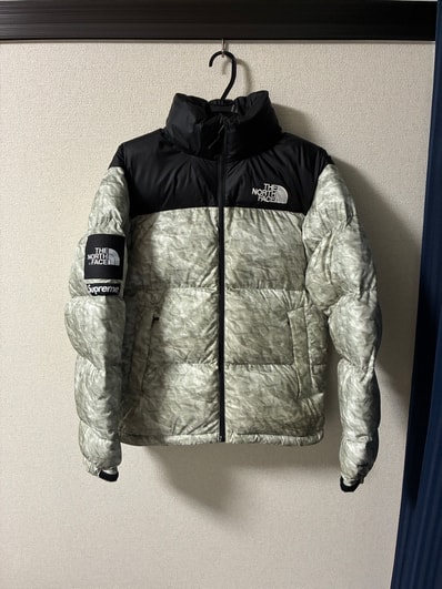 Supreme x The North Face Nuptse Jacket "White Paper Print"
