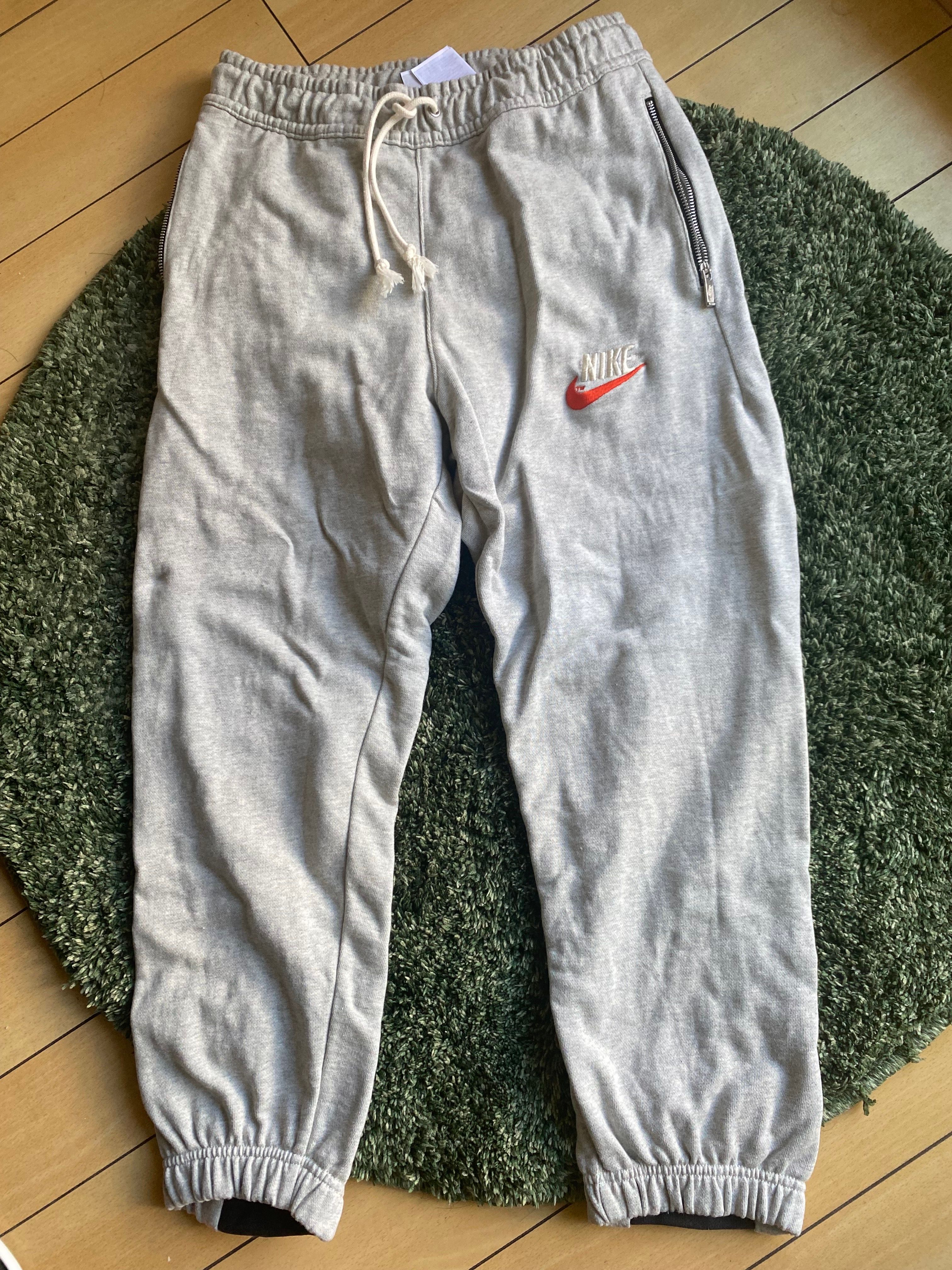 Nike NSW TREND CAPSULE SNEAKER PANTS "Grey"