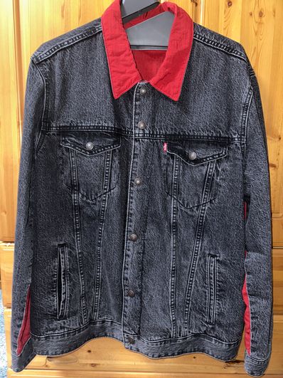 Air Jordan x LEVI'S Reversible Trucker Jacket "Black"