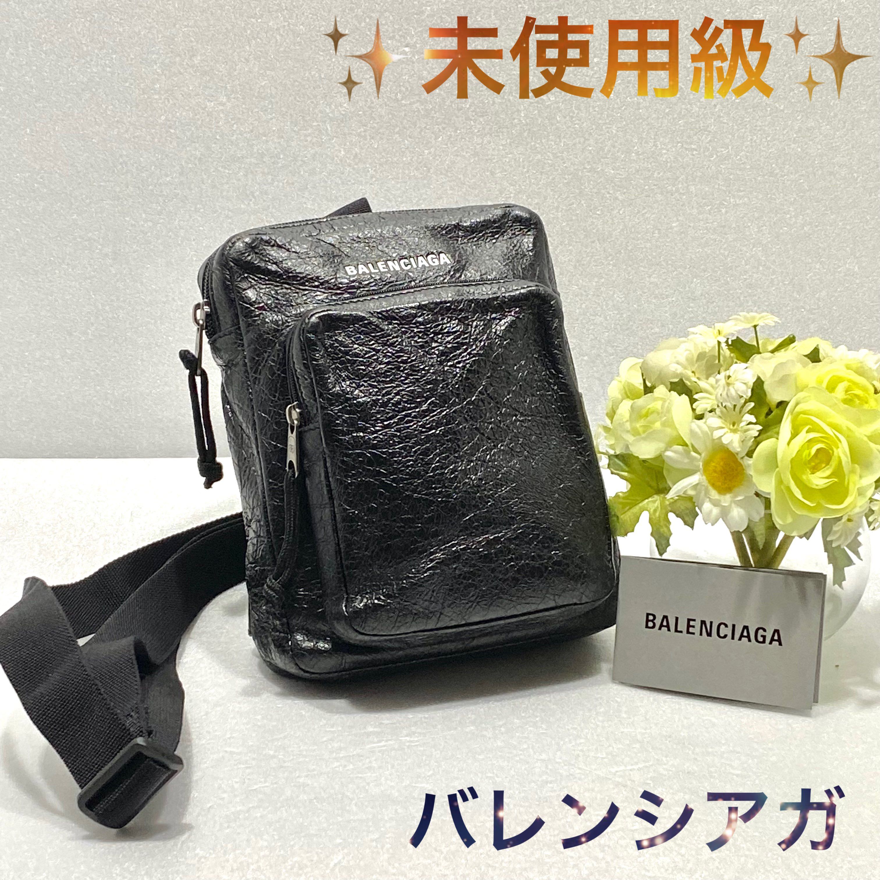 バレンシアガ レザー エクスプローラー ボディバッグ メンズ ショルダーバッグ