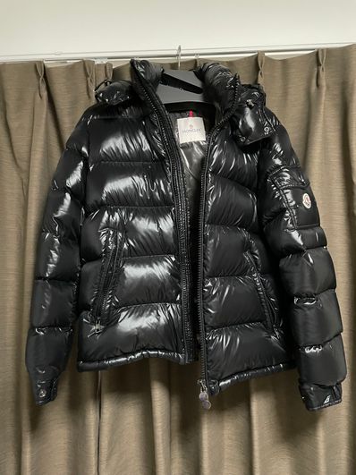MONCLER Maya Short Down Jacket "Black" (22FW)