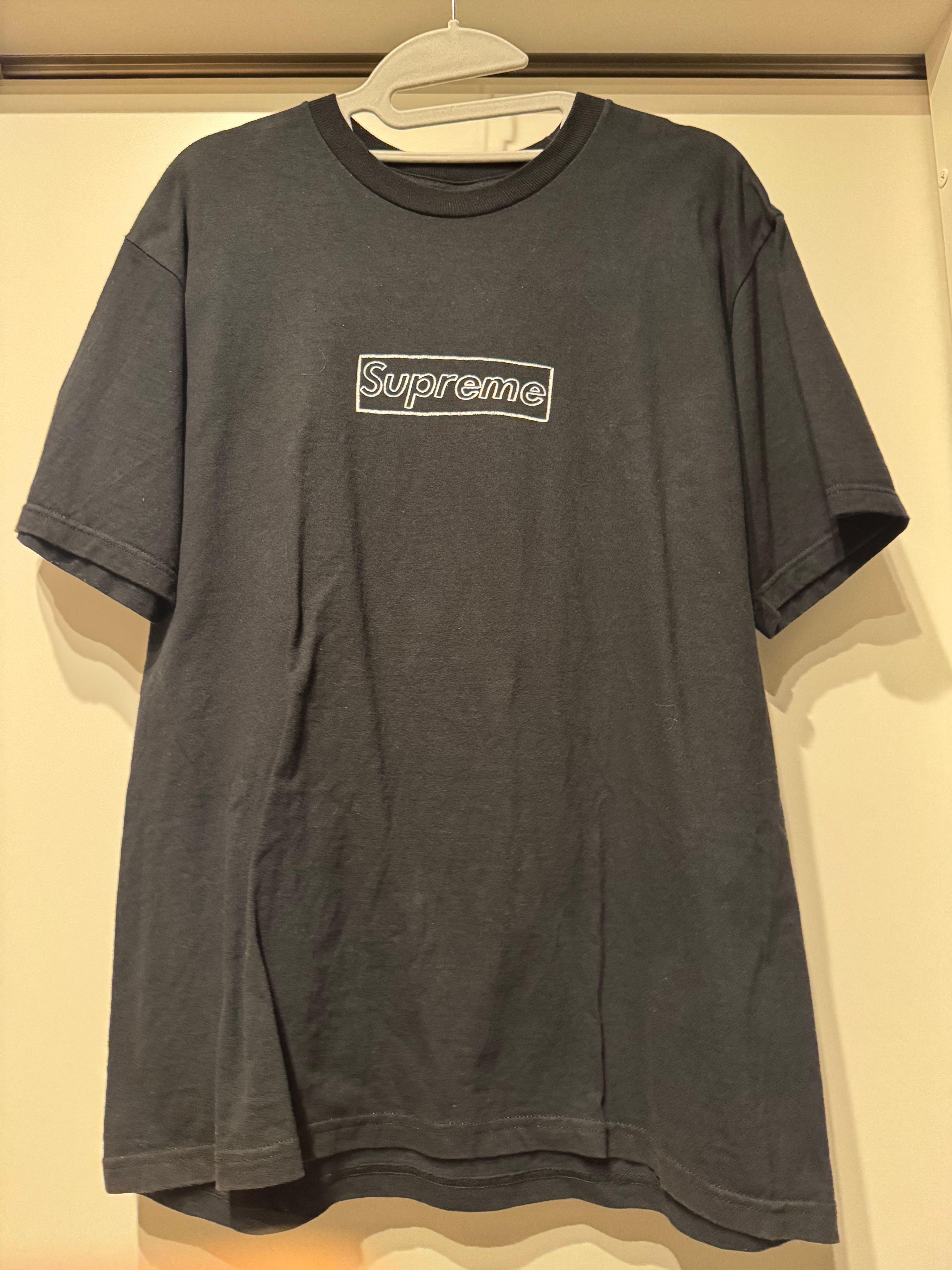 Supreme KAWS Chalk Logo Tee "Black"