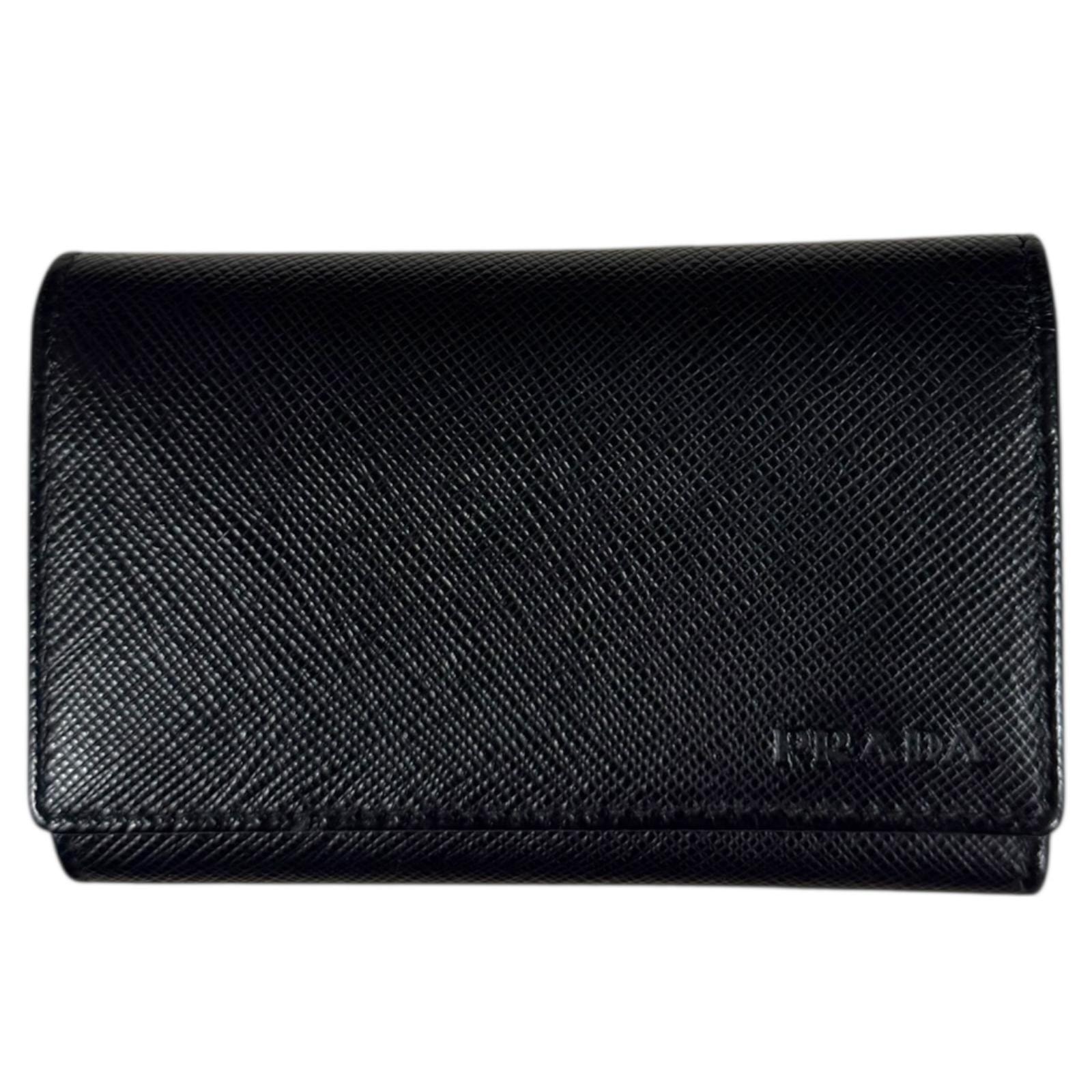 プラダ サフィアーノ キーケース レザー 2PG002 ユニセックス PRADA  中古