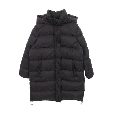 バーバリー BURBERRY TBモノグラム ダウンジャケット 衣料品 アウター ナイロン レディース ブラック系 8019569 【中古】