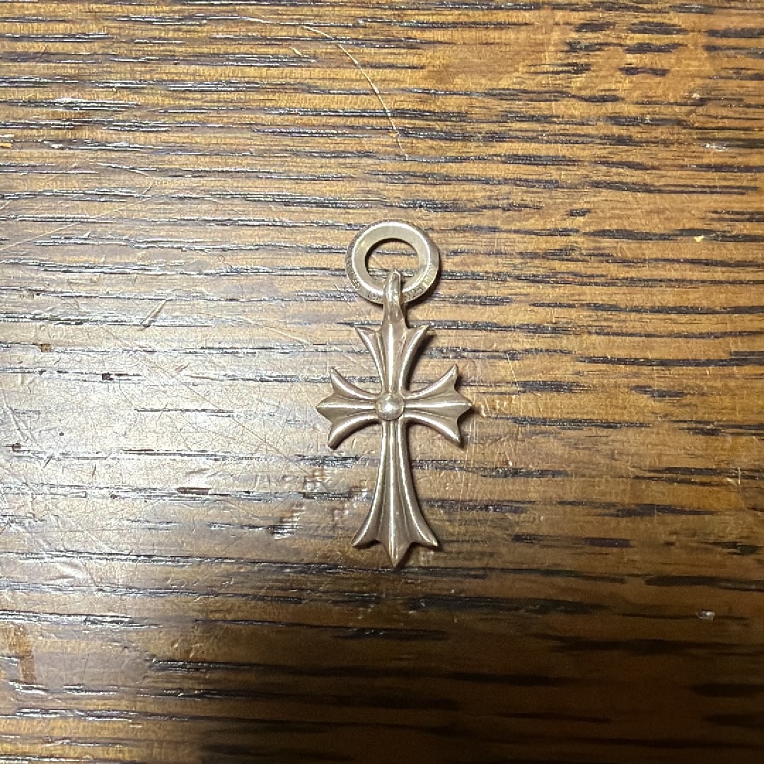 Chrome Hearts Tiny CH Cross Charm "Silver"