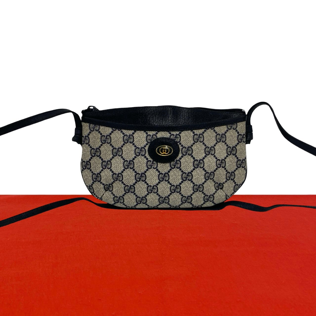 GUCCI グッチ GG ロゴ 金具 レザー PVC ショルダーバッグ ネイビー
 93584