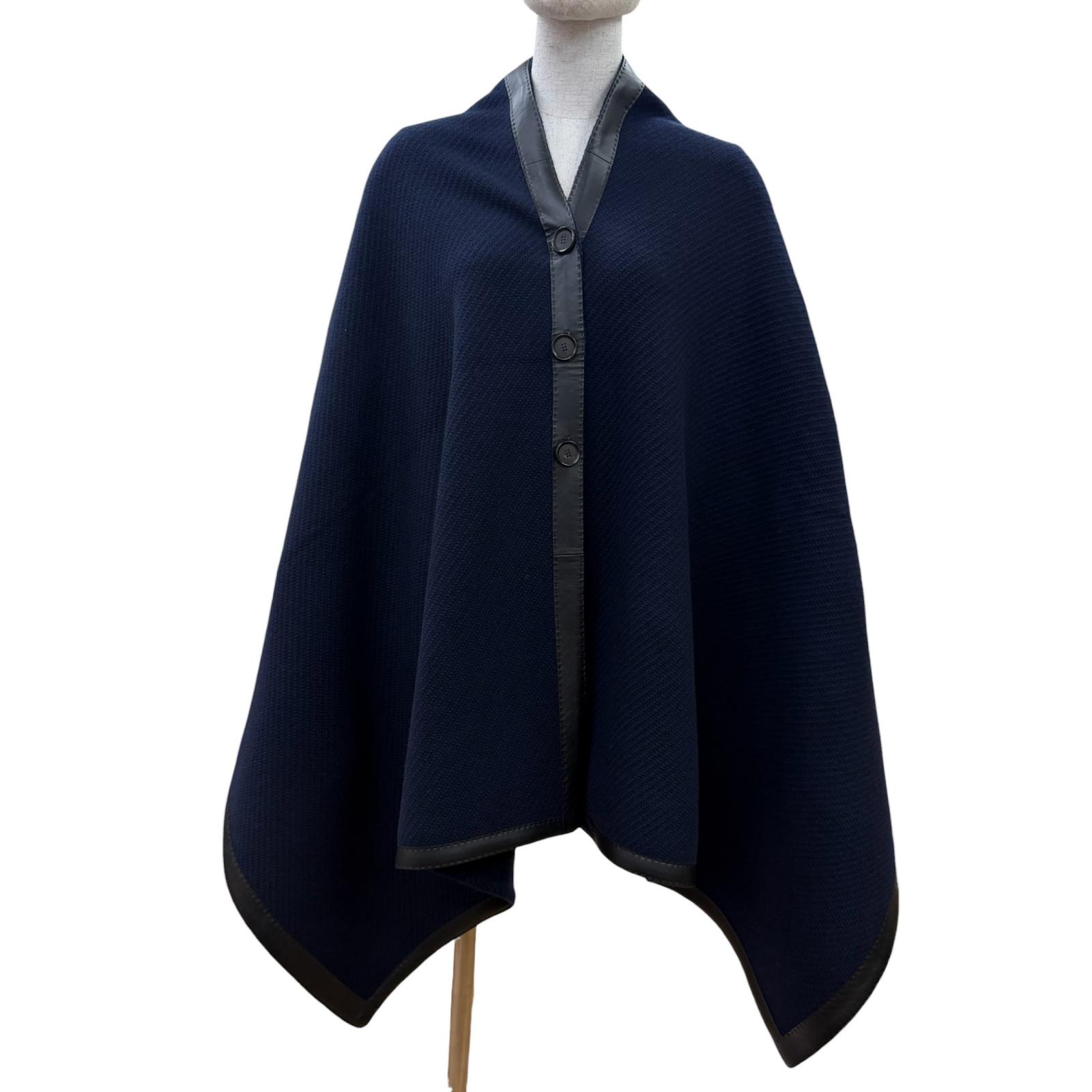 極美品 エルメス ショール ポンチョ ネイビー レディース