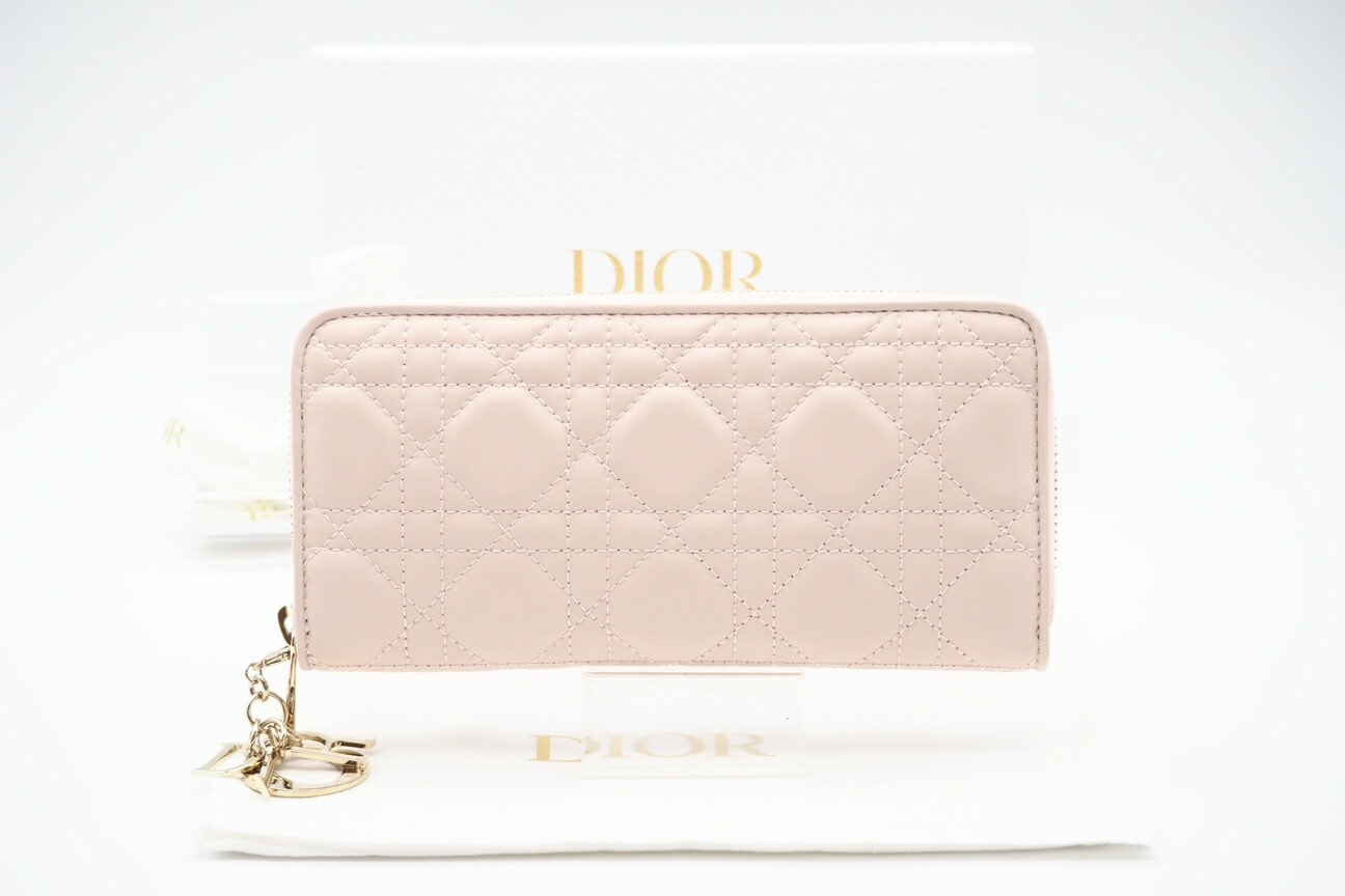美品 Dior ディオール ラムスキン Lady Dior Voyageur ウォレット S0007ONMJ_M973 長財布 ピンク ラムスキン レディース