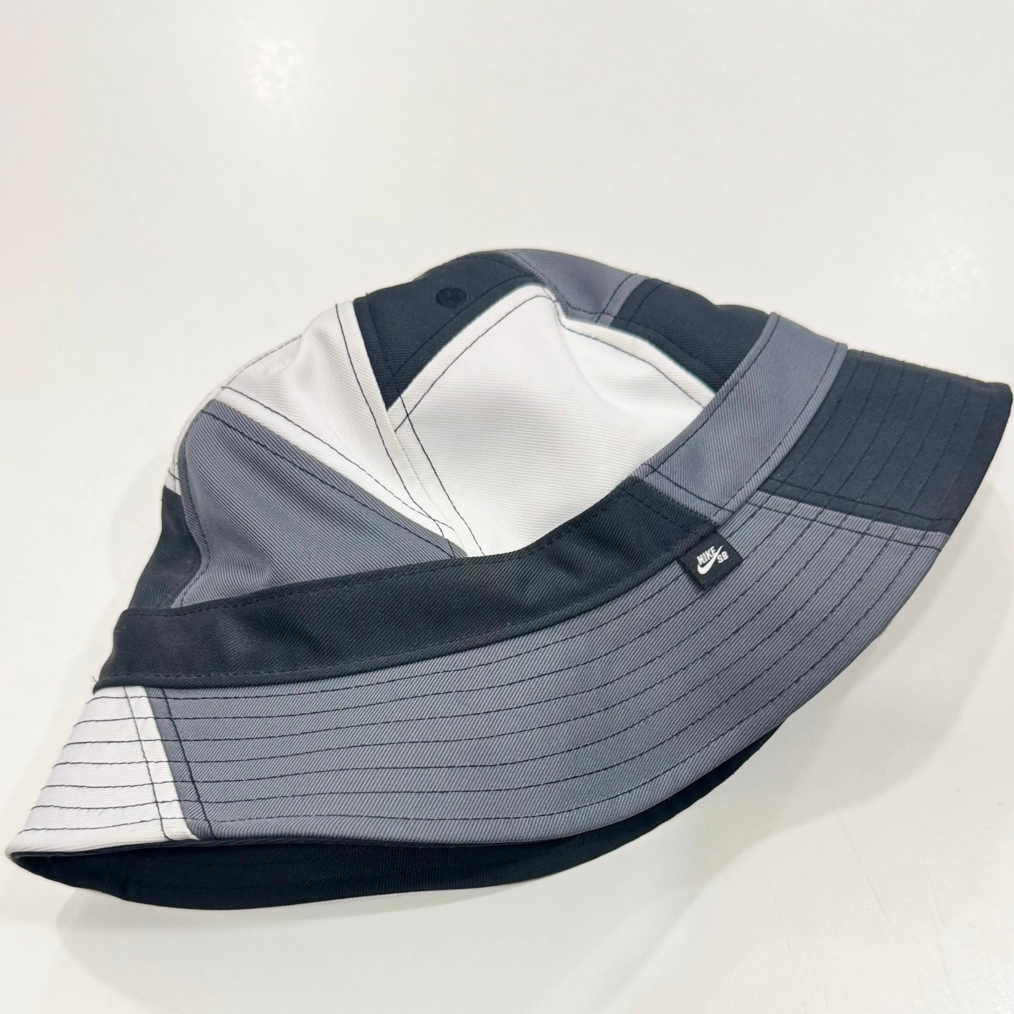 Nike SB Skate Mosaic Bucket Hat "Black"