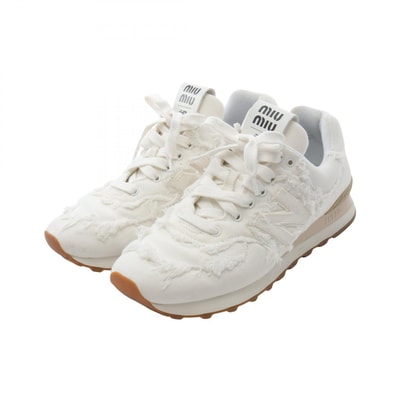 ミュウ ミュウ Miu Miu miu miu × New Balance スニーカー 靴 ファブリック レディース ホワイト系 【中古】