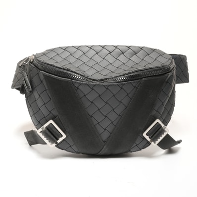 ボッテガヴェネタ BOTTEGAVENETA イントレチャート ラバー ボディバッグ ショルダーバッグ【中古】
