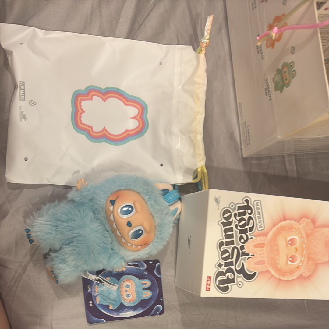 POP MART THE MONSTERS (LABUBU) Big into Energy Series Plush Pendant HOPE