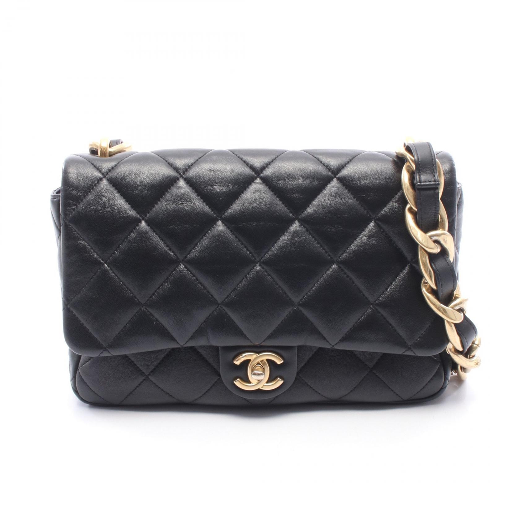 シャネル CHANEL マトラッセ ショルダーバッグ バッグ ラムスキン(羊革) レディース ブラック系 【中古】
