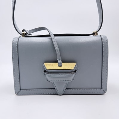 LOEWE(ロエベ)バルセロナ ショルダーバッグ レザー グレーブルー ゴールド金具