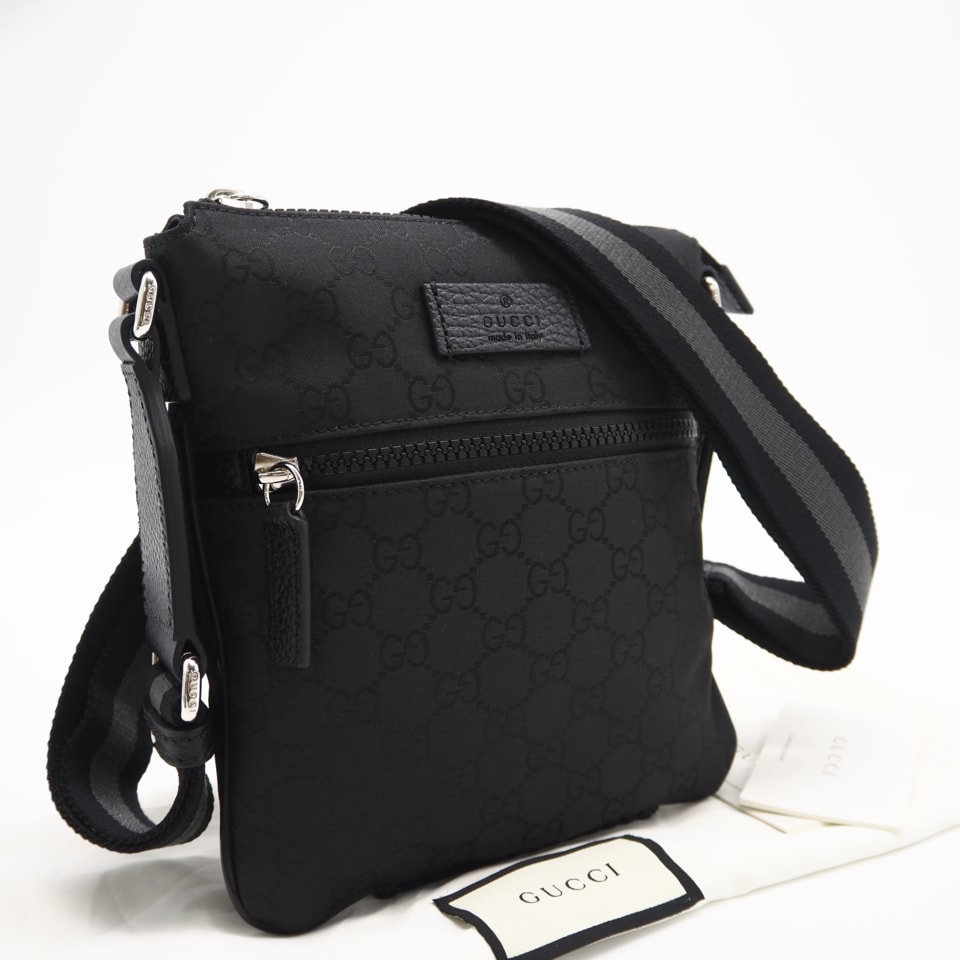 極美品 GUCCI グッチ GGナイロン メッセンジャー 449183 ショルダーバッグ ブラック グレー ナイロン レザー メンズ