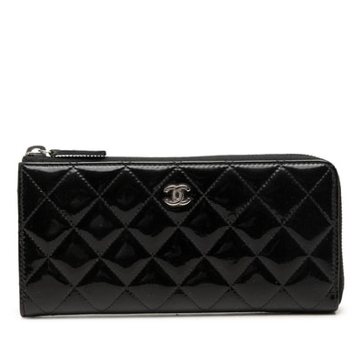 シャネル ココマーク マトラッセ 長財布 ブラック パテントレザー レディース CHANEL 中古