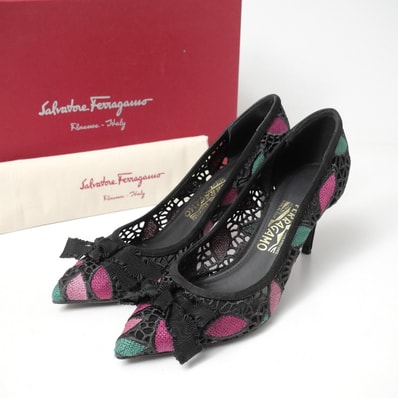■美品■Salvatore Ferragamo サルヴァトーレフェラガモ ERIN 70 パンプス サイズ8 C リボン レース 靴 ブランド古着【中古】20260525/RA9472