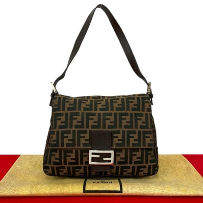 FENDI フェンディ マンマバケット ズッカ FF 柄 キャンバス レザー ショルダーバッグ ブラウン
23961