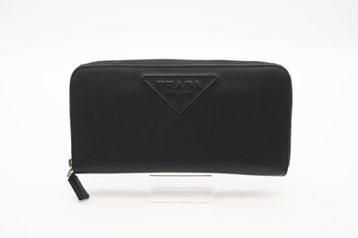 美品 PRADA プラダ サフィアーノ エンボスロゴ ラウンドファスナー 2ML317 長財布 ブラック レザー サフィアーノ メンズ