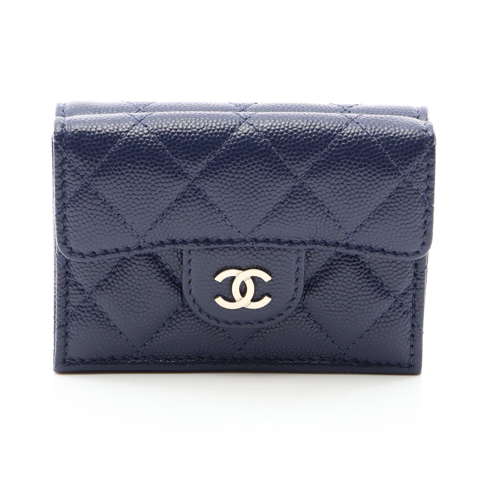 シャネル CHANEL クラシック スモール フラップ ウォレット マトラッセ 三つ折り財布 財布 キャビアスキン(グレインドカーフ) レディース ネイビー系 AP0230 【中古】