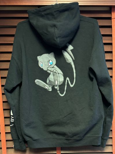 ポケモン サンダーボルト フラグメント ミュウ パーカー