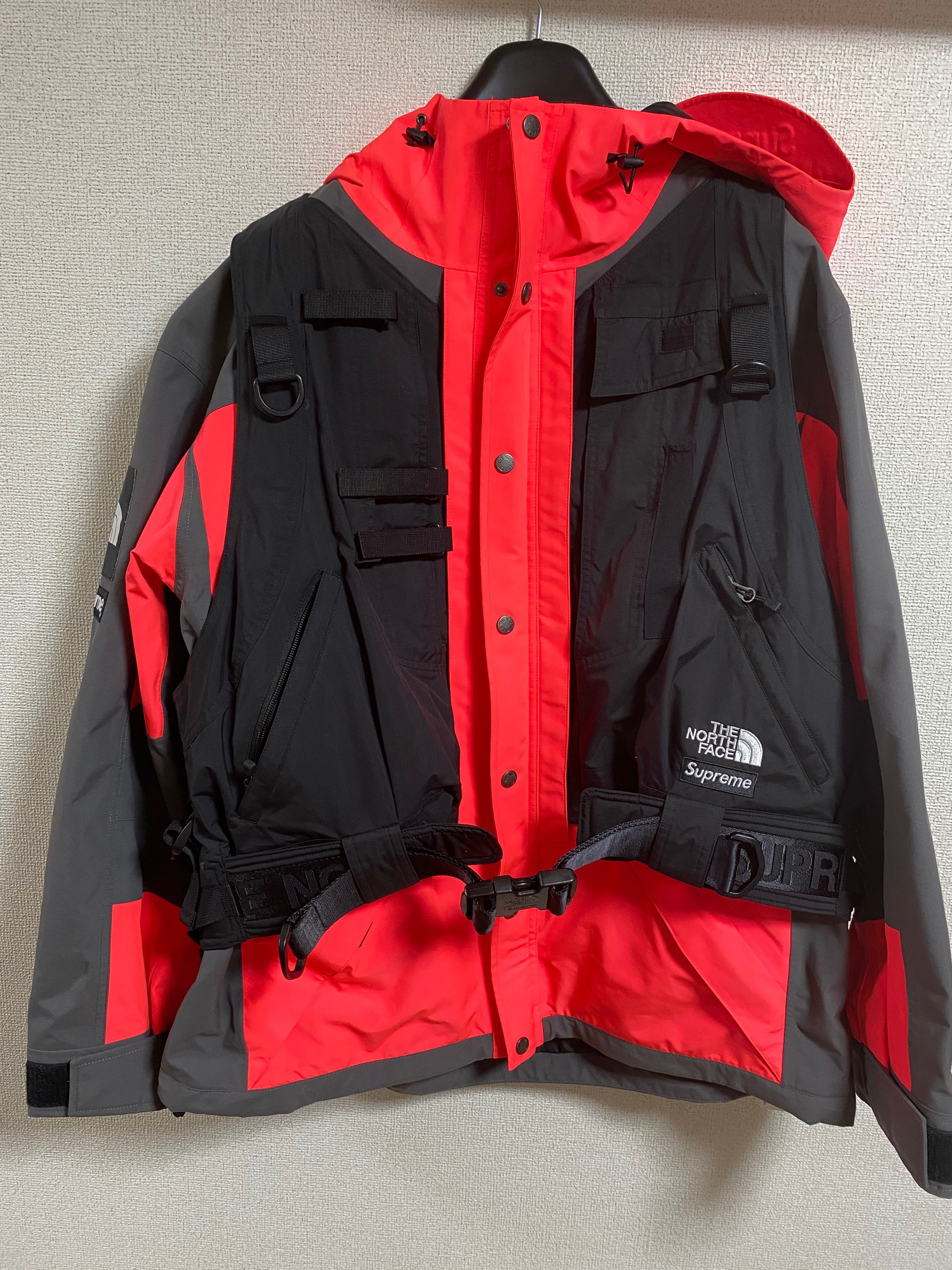 Supreme x The North Face RTG Jacket + Vest "Red"