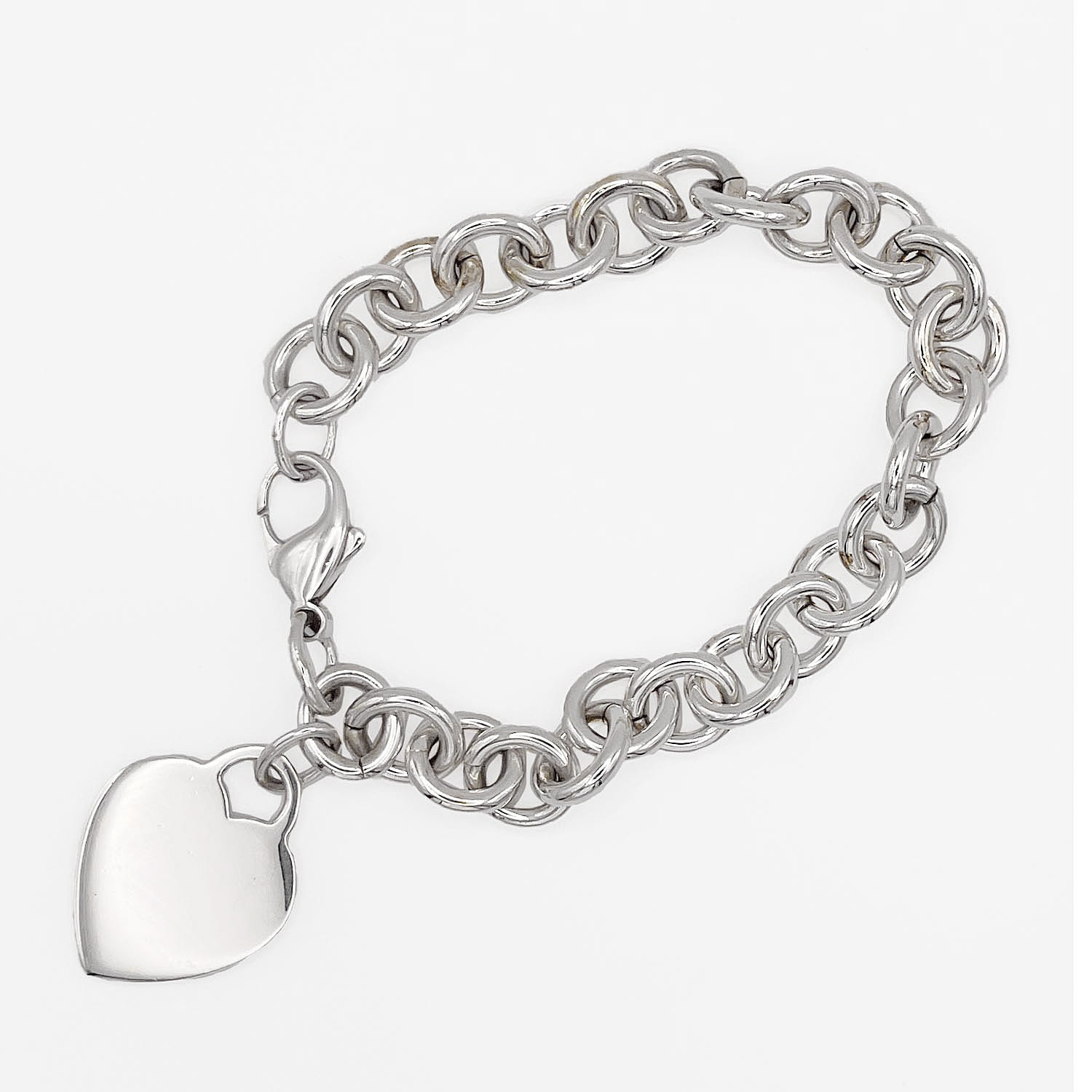 TIFFANY&Co. ティファニー リターントゥハートタグ ブレスレット
SV925 シルバー 新品仕上済 レディース
【中古】