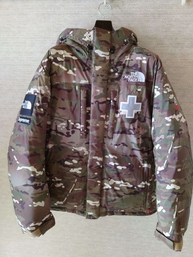Supreme x The North Face Summit Series Rescue Baltoro Jacket "Multi Camo"