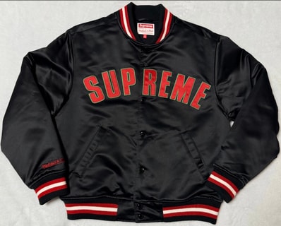 Supreme / Mitchell & Ness® Satin Varsity Jacket "Black"