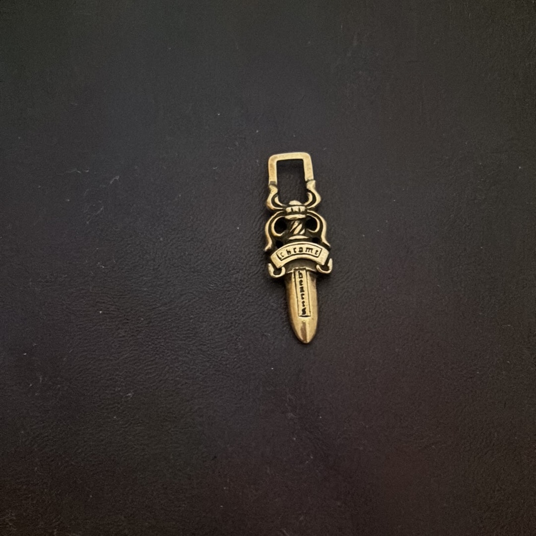 Chrome Hearts #5 Dagger Charm Zip 1 "Silver"