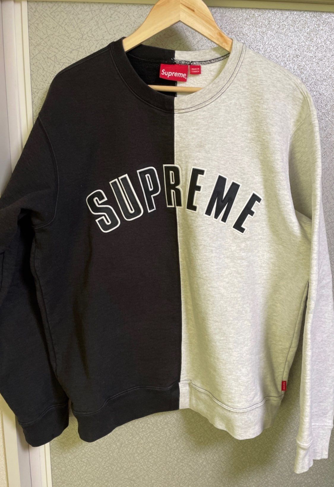 Supreme Split Crewneck Sweatshirt "Black"
