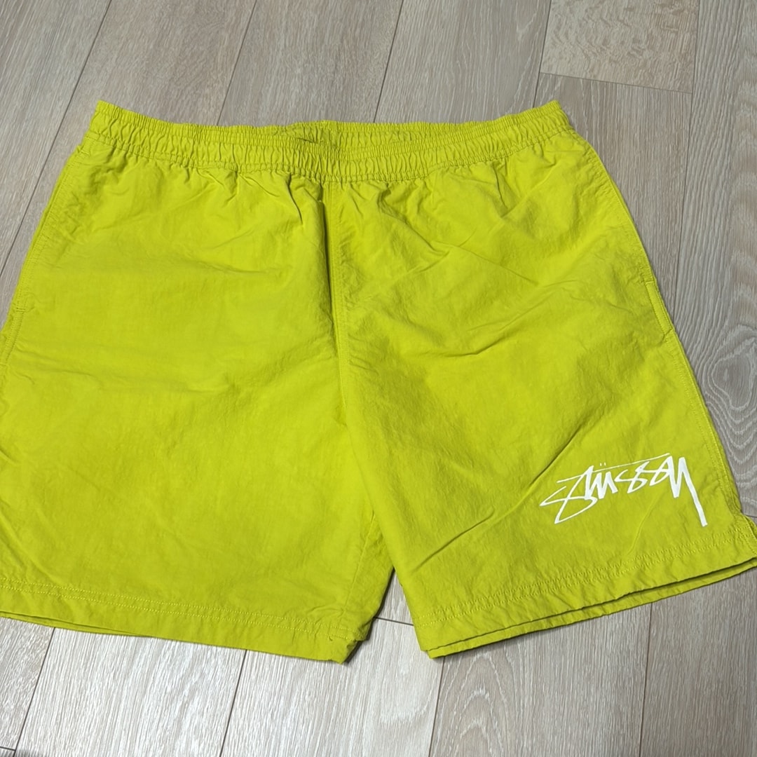 Nike x Stussy Short "Lime"