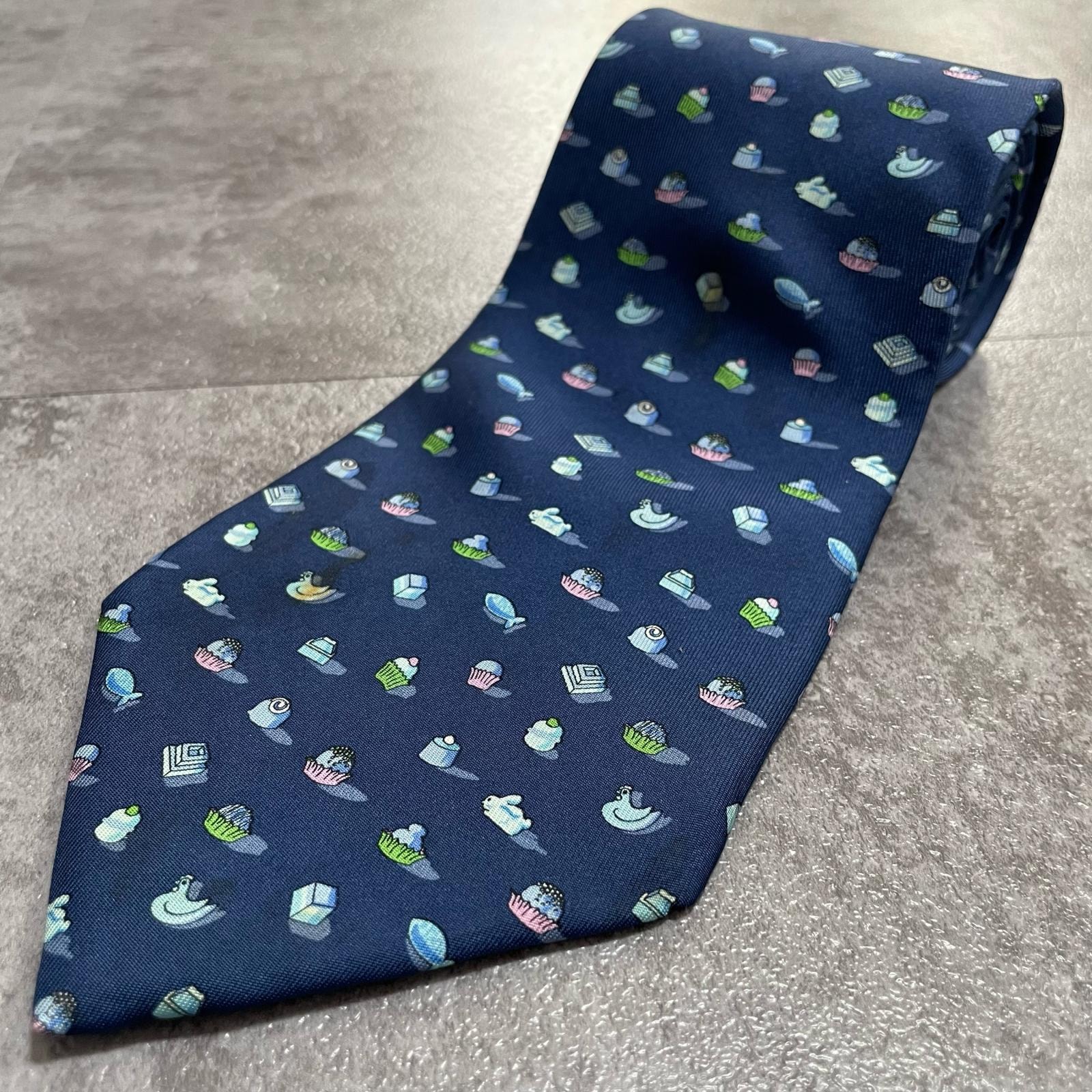 サルヴァトーレフェラガモ ネクタイ メンズ