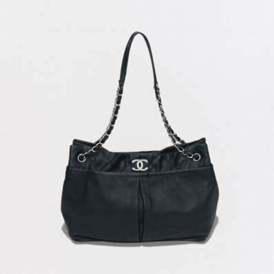 シャネル CHANEL マトラッセ バッグ トートバッグ ショルダーバッグ レザー ブラック Black 黒 シルバー金具 ココマーク チェーンショルダーバッグ チェーンバッグ