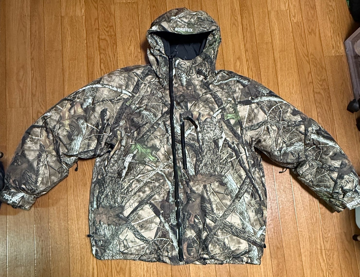 Supreme Gore-Tex 700-Fill Down Parka "Timber Camo"