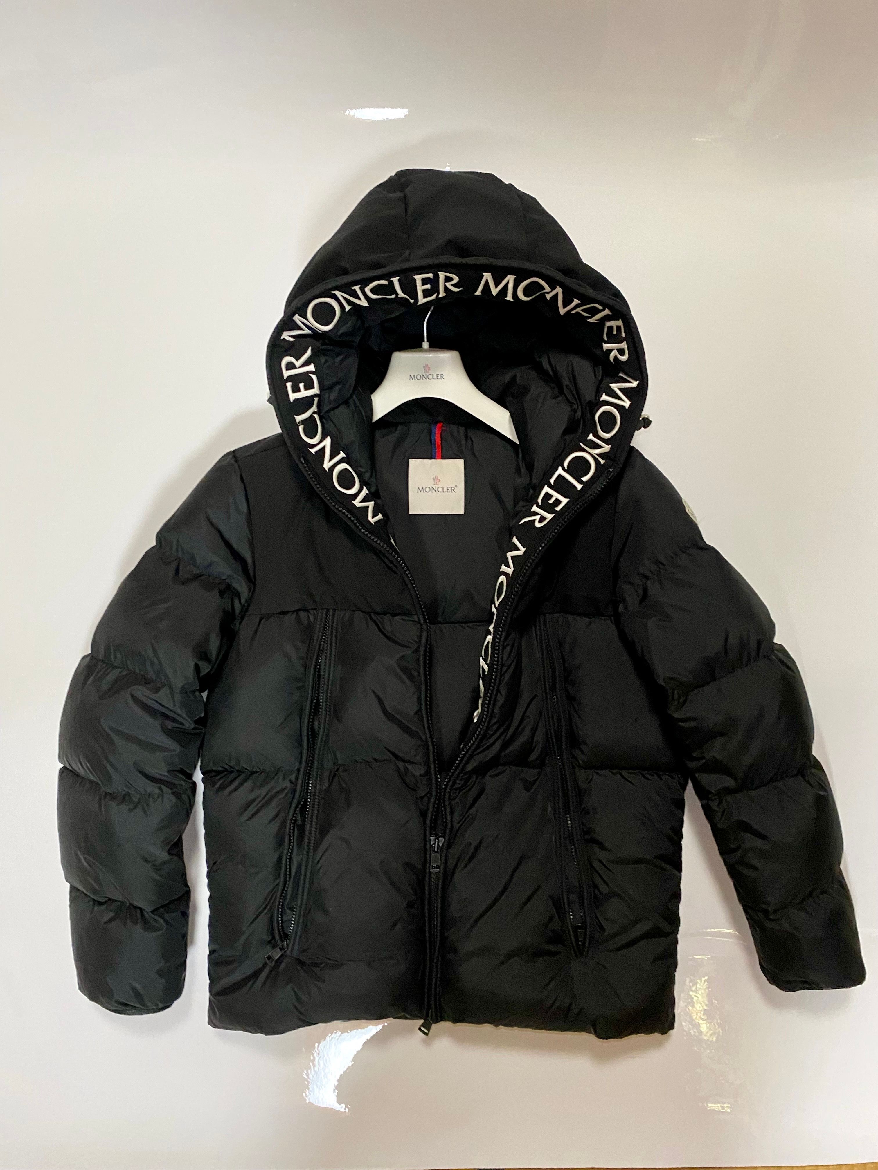 MONCLER Montcla Nylon Down Jacket "Black"