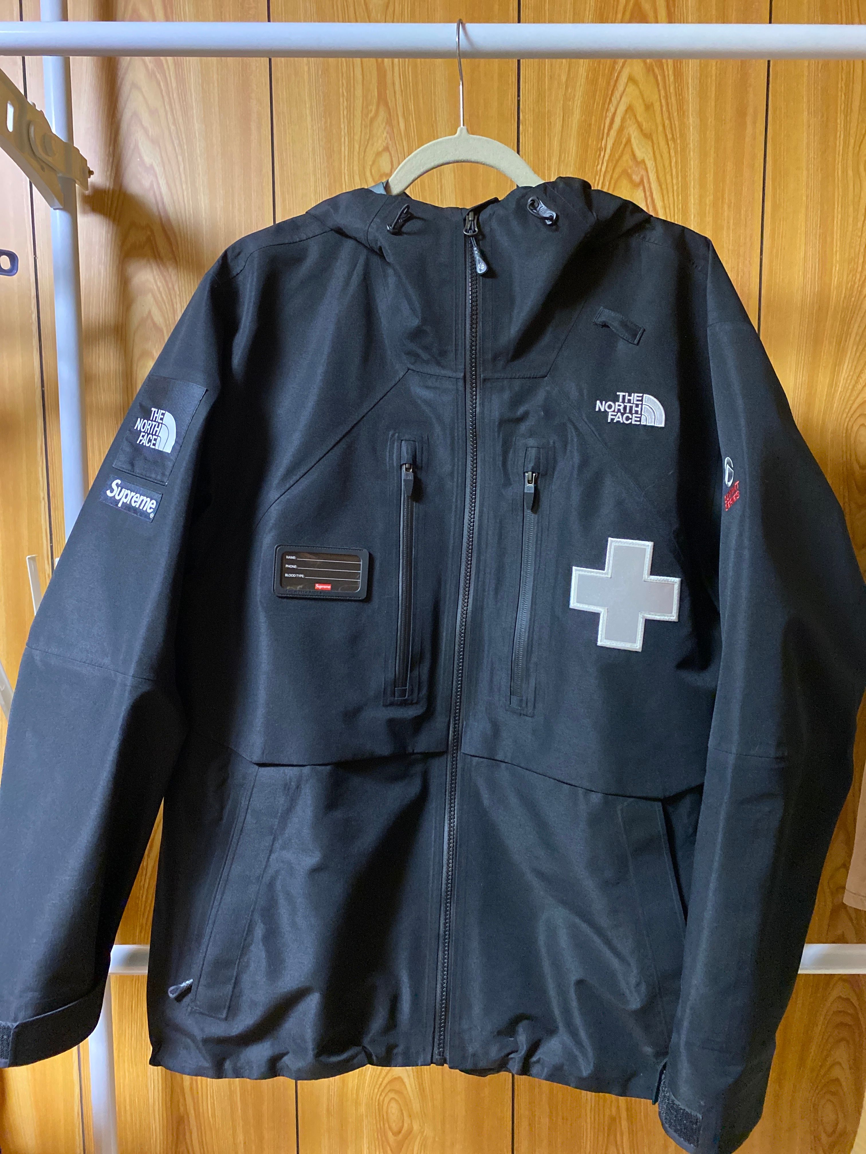 Supreme x The North Face Summit Series Rescue Mountain Pro Jacket "Black"
