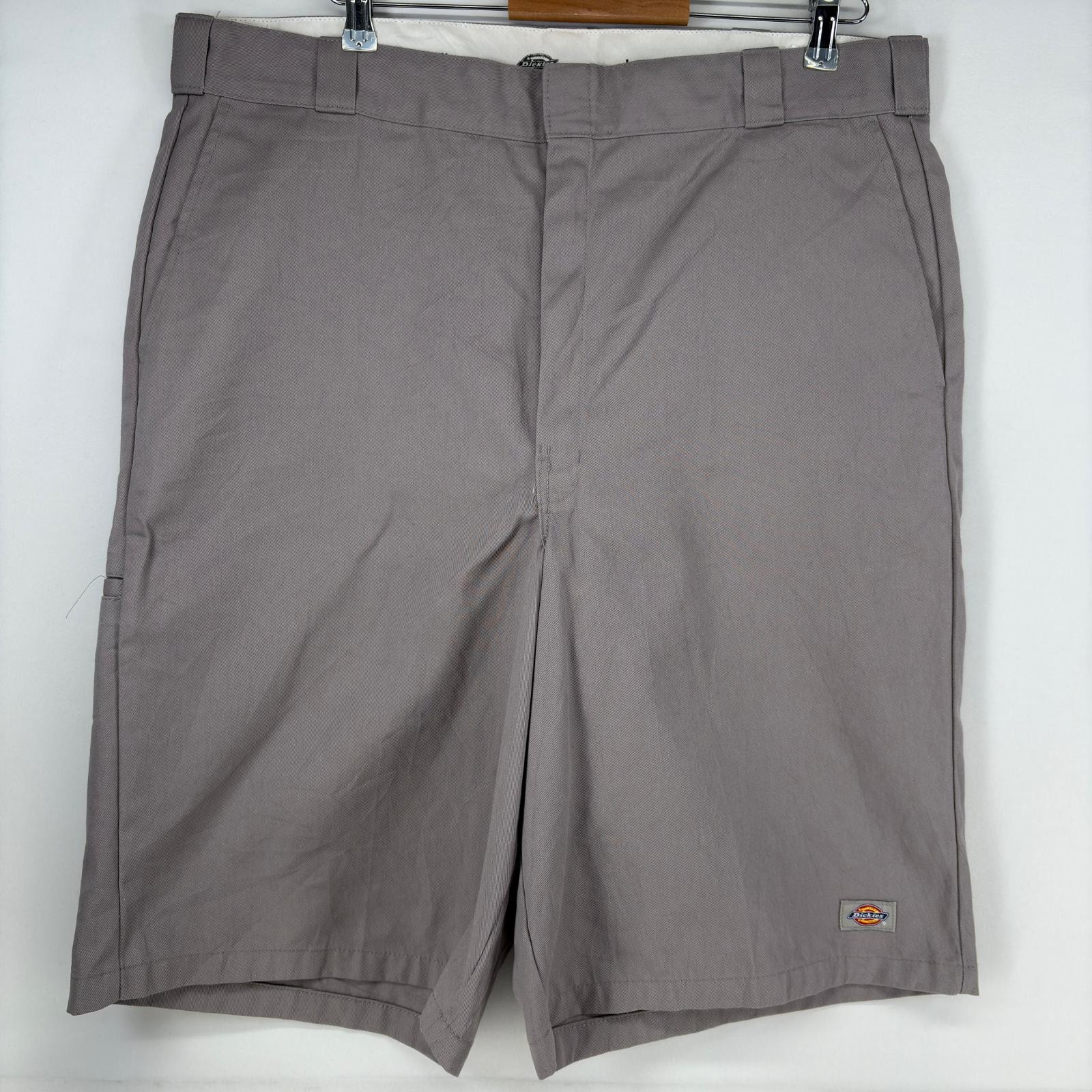 古着 ディッキーズ Dickies ショートパンツ ワーク ワンポイントロゴ ハーフパンツ 大きいサイズ 作業着 w40 グレー メンズ